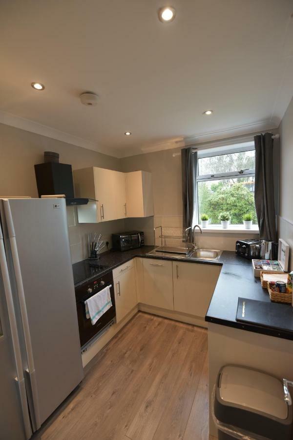 Sighthill 3 Bedrooms With Private Garden Edimburgo Exterior foto