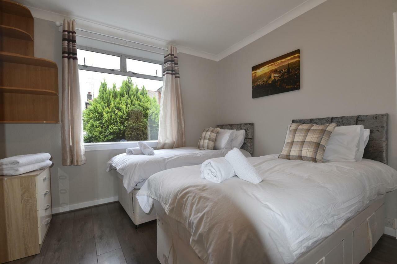 Sighthill 3 Bedrooms With Private Garden Edimburgo Exterior foto